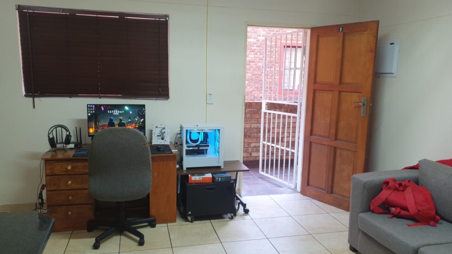 1 Bedroom Property for Sale in Die Bult North West